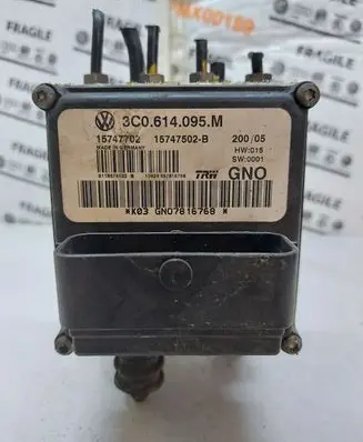 Volkswagen PASSAT B6 ABS Pump 3C0614095M