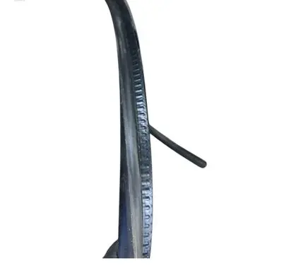 Rear door rubber seal (on body)