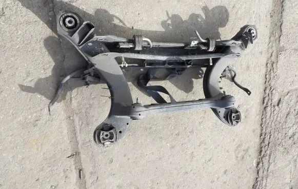 Mercedes-Benz E W212 Rear subframe 