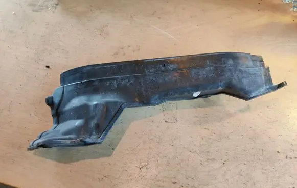 BMW 7 F01 F02 F03 F04 Heat shield in engine bay 51757188414 7188414