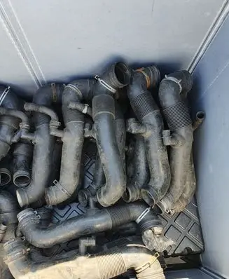Volkswagen Transporter - Caravelle T5 Intercooler hose/pipe 7H0129615D