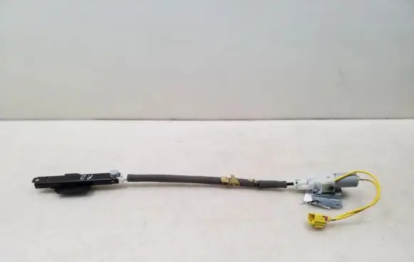 Volkswagen Phaeton Seat belt height adjuster 3D0858148C