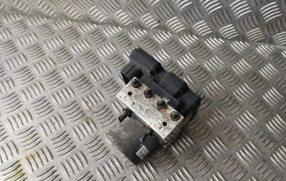 KIA Ceed ABS Pump A258930600 6158945200 A258920600