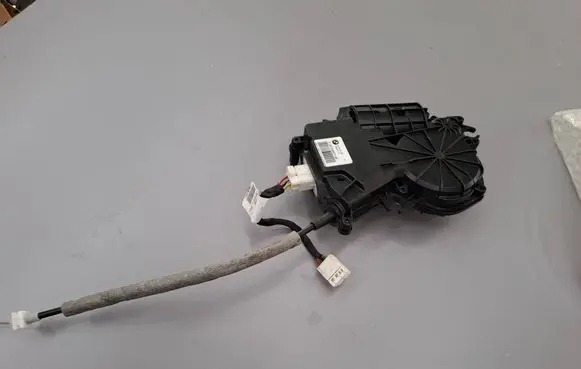 BMW 5 F10 F11 Tailgate/trunk/boot lock/catch/latch 51247208371