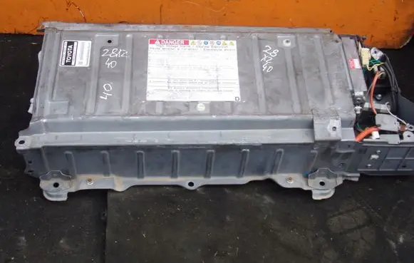Toyota Prius (XW20) Hybrid / electric car battery G928047110 1NZFXE