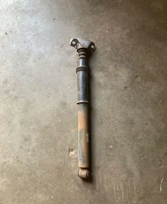 Peugeot 3008 I Rear shock absorber/damper 9311