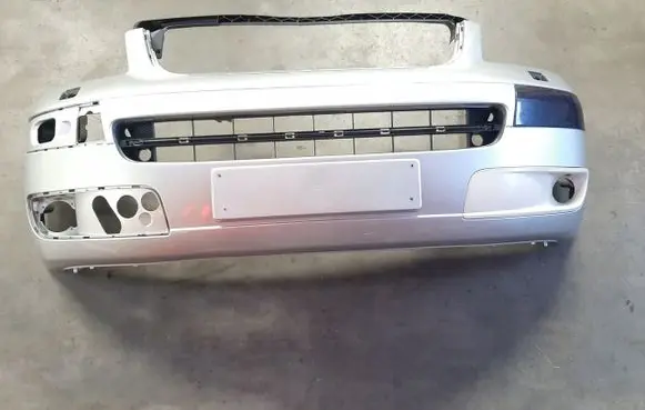 Volkswagen Transporter - Caravelle T5 Front bumper 7H5807101