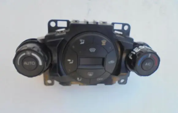 Ford Fiesta Climate control unit