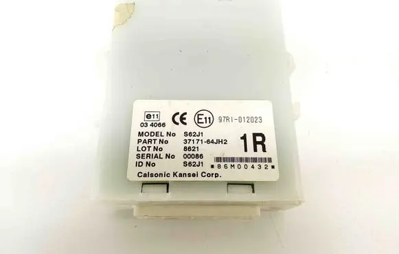 Suzuki Grand Vitara II Other devices 3717164JH2