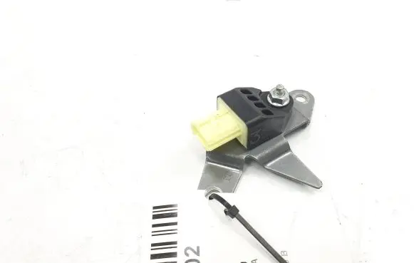Subaru Impreza II Other engine bay part 98235AG070