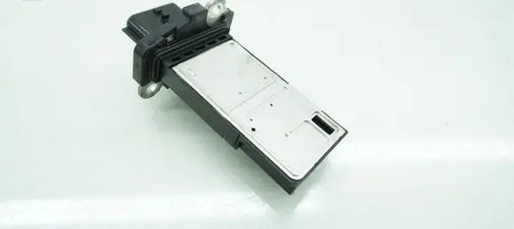 Nissan Juke I F15 Mass air flow meter 226807S000