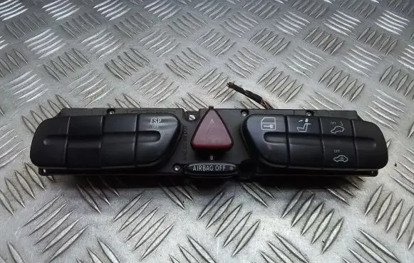 Mercedes-Benz C W203 Hazard light switch 2038216258 3306170200