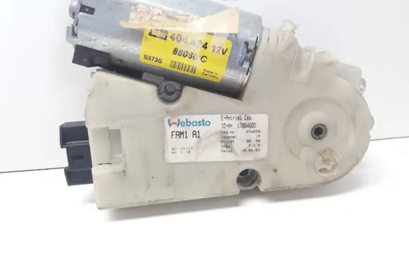 Citroen Xsara Picasso Sunroof motor/actuator 404424 17004680