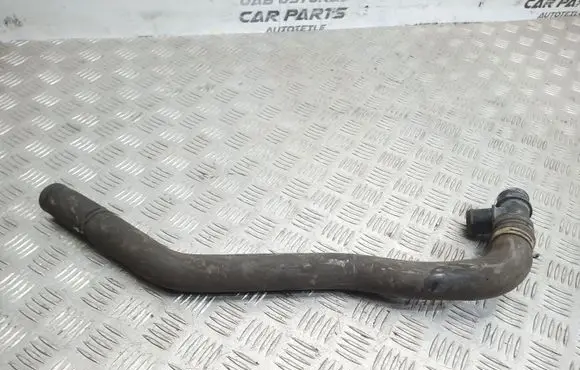 Land Rover Discovery 3 - LR3 Engine coolant pipe/hose