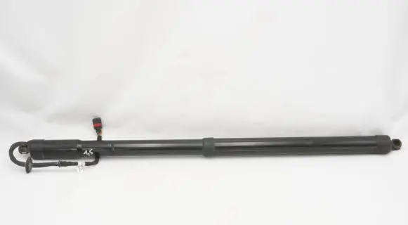 Hyundai i40 Tailgate strut 817703Z100