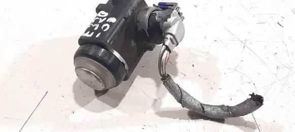 Mercedes-Benz E W211 Front parking sensor holder (PDC) 0015427418 0263003167 6858030318