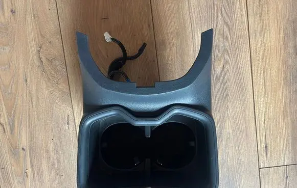 Toyota RAV 4 (XA50) Cup holder 5883742130