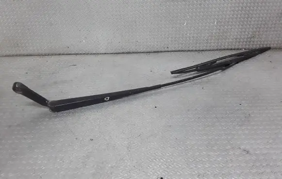 Audi A3 S3 8L Windshield/front glass wiper blade 8L1955408A