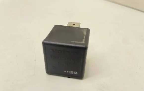 Volvo S80 Other relay 9441158