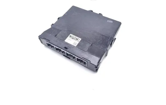 Toyota Auris E180 Other control units/modules 8998102040 MB2850003441