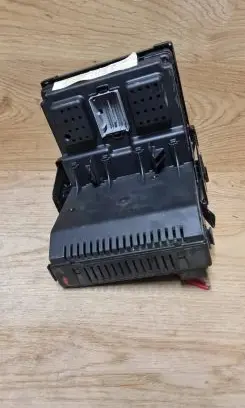 Volvo XC70 Comfort/convenience module 30682981 12216069