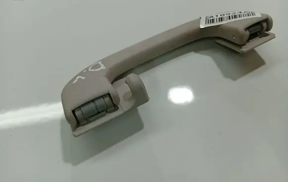 Mercedes-Benz A W169 Rear interior roof grab handle A1698100151