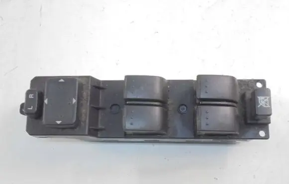 Mazda 6 Electric window control switch K0021