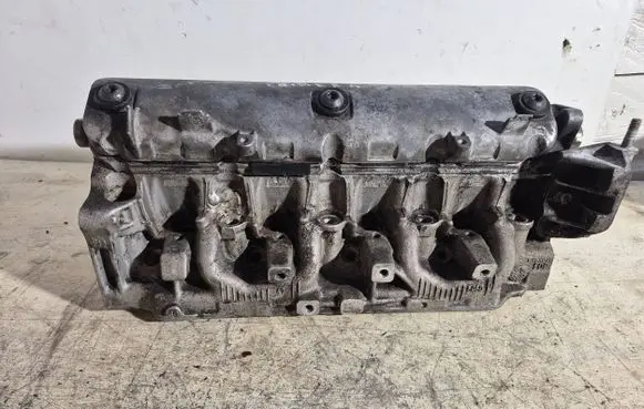Nissan Primera Engine head 8200303546 11041AW30O