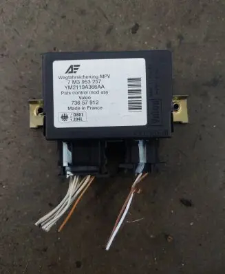 Seat Alhambra (Mk1) Immobilizer control unit/module 7M3953257 73657912 YM2119A366AA