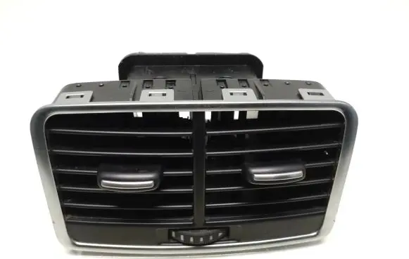 Rear air vent grill