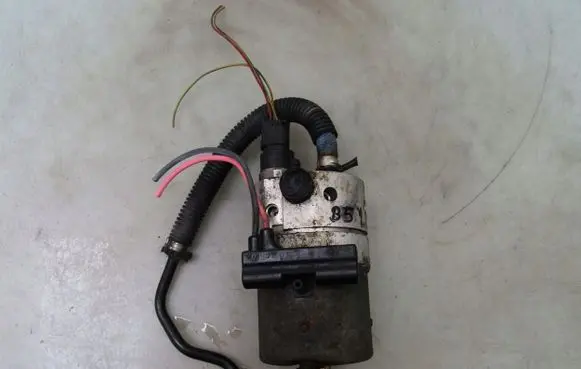 Volkswagen PASSAT B5 ABS Pump 8E0614175D 0265410045
