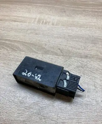 BMW 7 E38 Seat control module 1387190