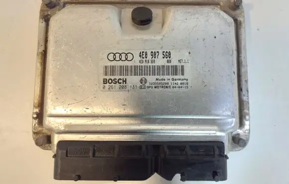 Audi A8 S8 D3 4E Engine control unit/module 4E0907560 4E0910559