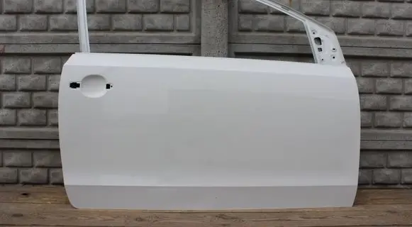 Volkswagen Up Front door 1S3831312H 1S3831312
