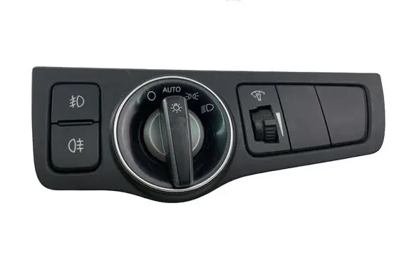 Hyundai i40 Light module LCM 933003Z050VGR