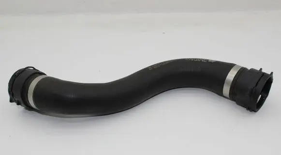 Mercedes-Benz C W205 Engine coolant pipe/hose A2055016384