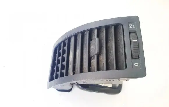 Volkswagen Polo Dash center air vent grill 6q0819704