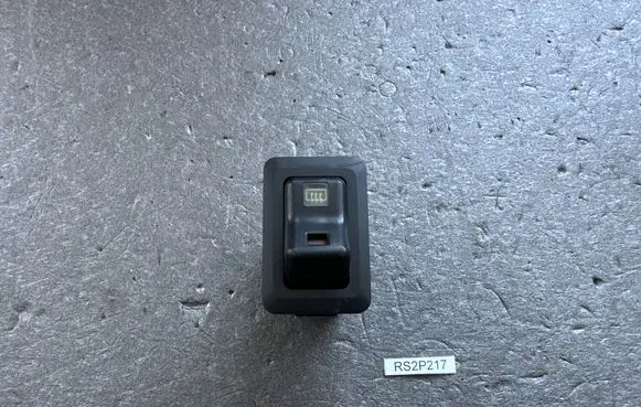 Mitsubishi Pajero Other switches/knobs/shifts MR298272