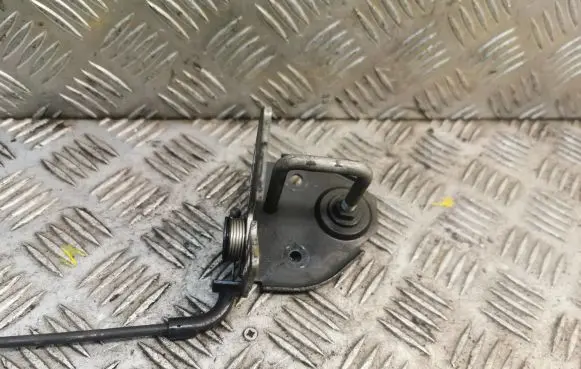 BMW Z4 E89 Engine bonnet/hood lock/catch 7183763