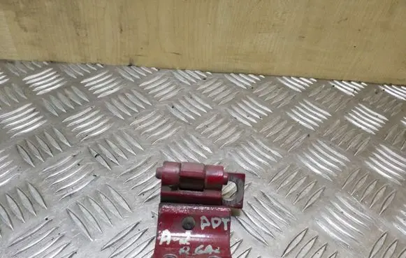 Audi A2 Rear door lower hinge 8Z0833402A