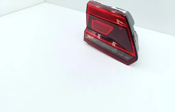 Volkswagen Atlas Tailgate rear/tail lights 3CN945093A