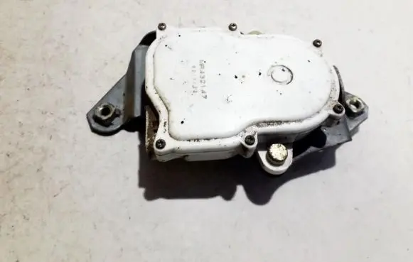 Mitsubishi L200 Central locking motor mr432147