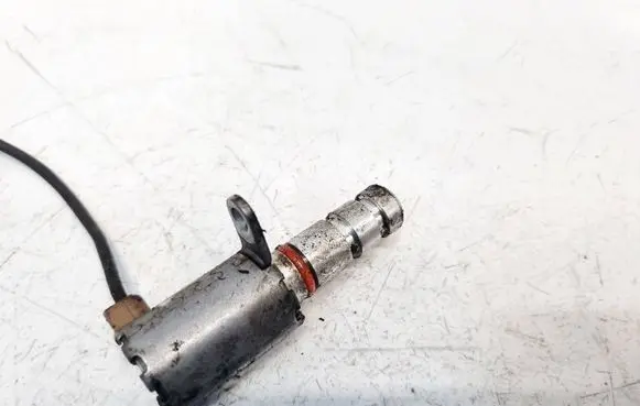 Cadillac ATS Camshaft vanos timing valve 12632008