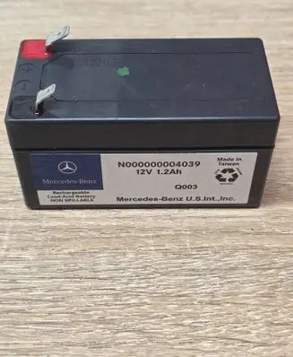Mercedes-Benz CLS C218 X218 Car battery N000000004039 C003 12V12AA