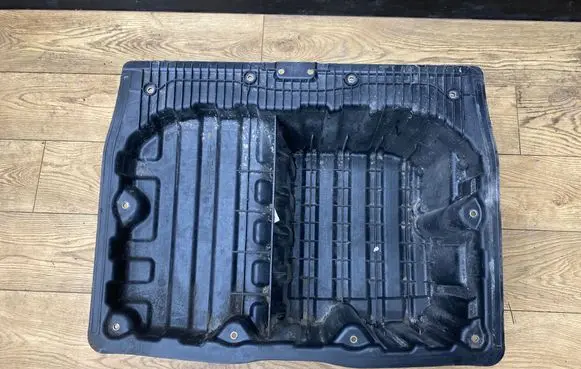BMW 3 E90 E91 Glove box in trunk 7120020 74350610