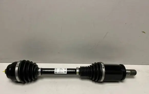 BMW 5 G30 G31 G38 Front driveshaft 8062093 8092513