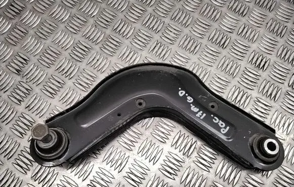 Chrysler Pacifica Rear control arm 68235367A