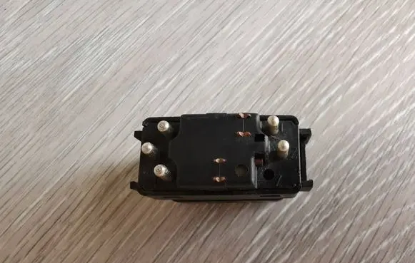 Mercedes-Benz S W126 Electric window control switch 1248204510