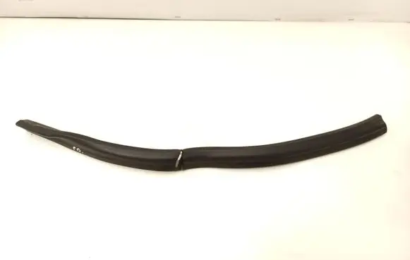 Mercedes-Benz C W204 Engine compartment rubber A2046280198