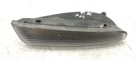 Alfa Romeo GT Front bumper turn signal 461307486